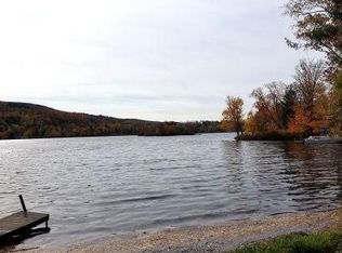 80 Willow Cove Rd, Cheshire, MA 01225