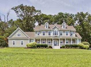 6134 White Wing Rd, Lenoir City, TN 37771