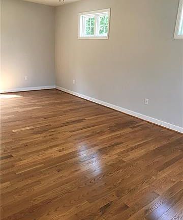 2nd image of 116 Lee Ave