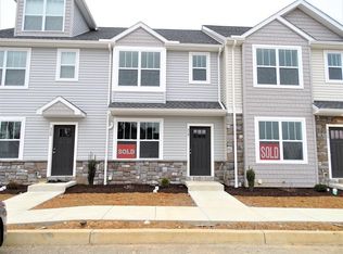 327 Martin Ave, Mount Joy, PA 17552