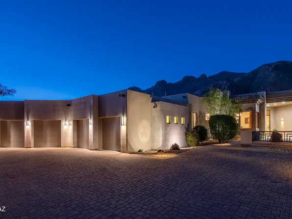 1743 E Sahuaro Blossom Pl, Tucson, AZ 85718