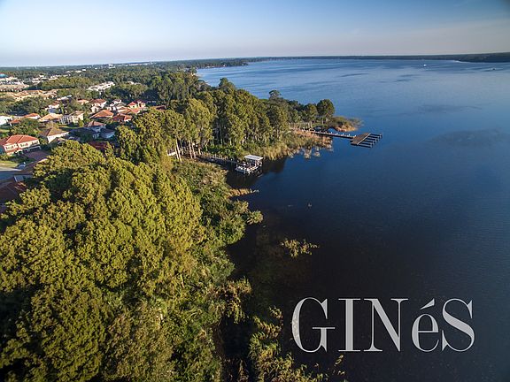 4th image of 2646 Grand Lakeside Dr