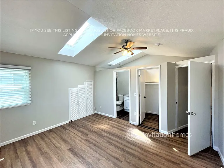 4861 S Dunkirk Way — Photo 10
