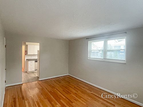 4th image of 3440 Pape Ave APT 1