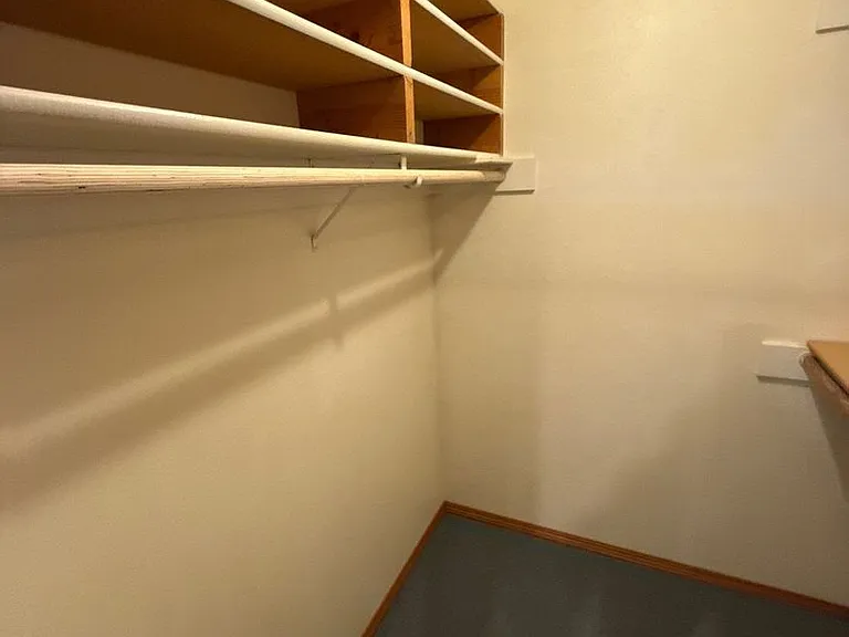 460 SE Conifer Pl — Photo 39