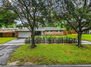 152 SW 59th Ave, Plantation, FL 33317