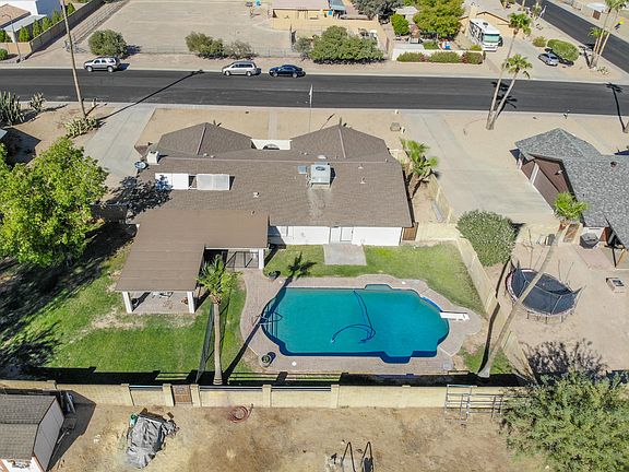 4th image of 6311 W Grovers Ave