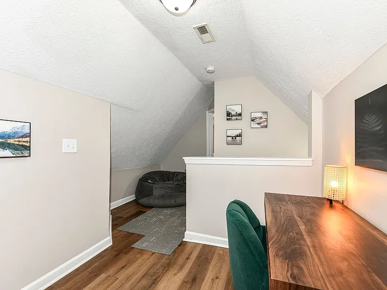 1456 Grant St — Photo 13