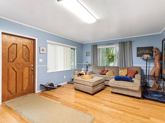 4th image of 720 7th St N #2