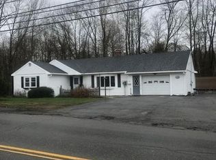 119 Enfield Rd, Lincoln, ME 04457