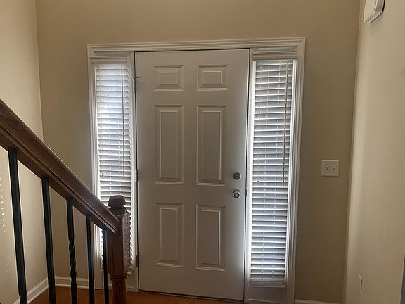 2nd image of 950 Cobble Dr