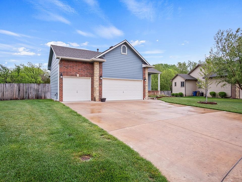 2136 E Brookstone St Derby KS 67037 Zillow