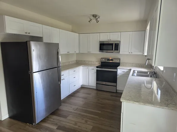 6055 Otis St, Arvada, CO 80003