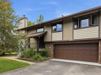 1589 Four Oaks Rd, Eagan, MN, 55121