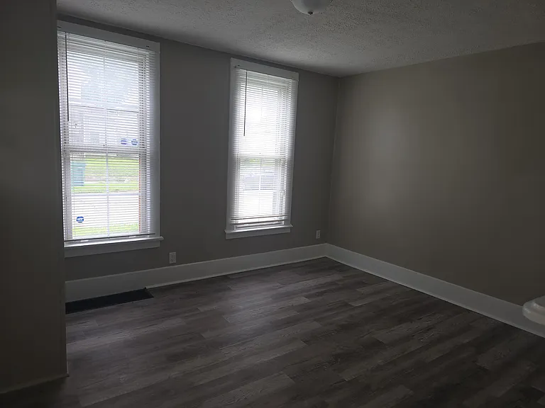 64 Wilwood Ave — Photo 7