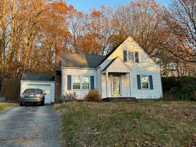 68 Indian Hill Rd, Worcester, MA, 01606