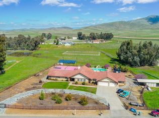 6446 E Appaloosa Ave, Clovis, CA 93619