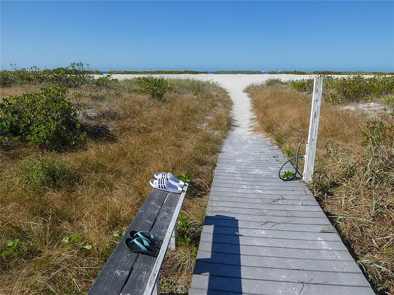 1230 Gulf Blvd #207 — Photo 28