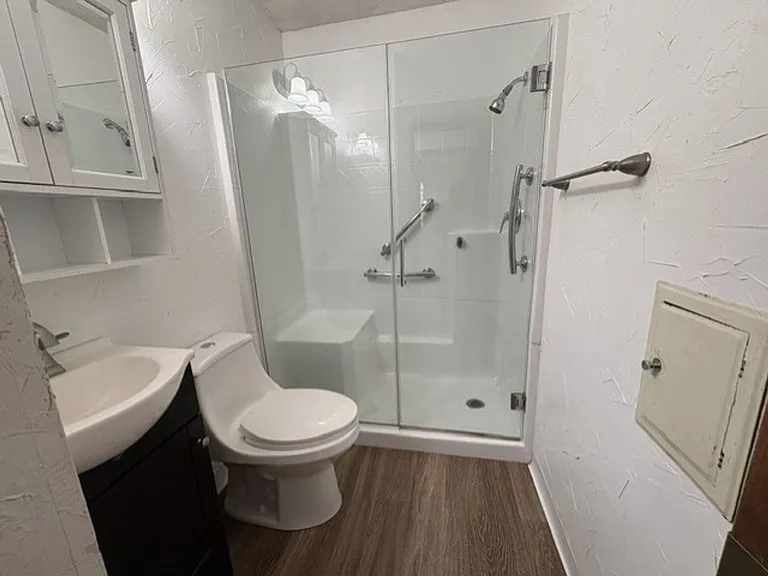 1383 Crestview Ave — Photo 13