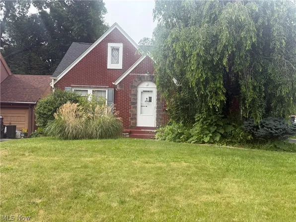 428 W Midlothian Blvd, Youngstown, OH 44511