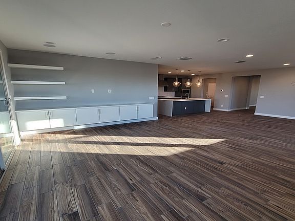 3rd image of 5016 N 81st Ave