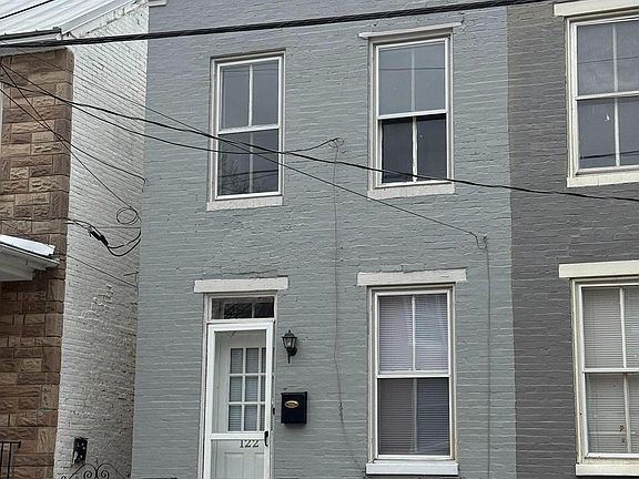 2nd image of 122 W All Saints St