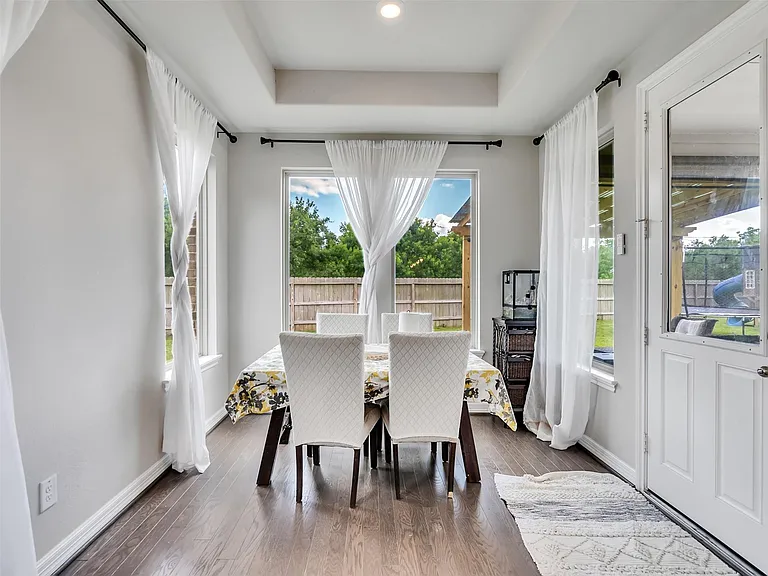 31439 Valley Briar Way — Photo 15