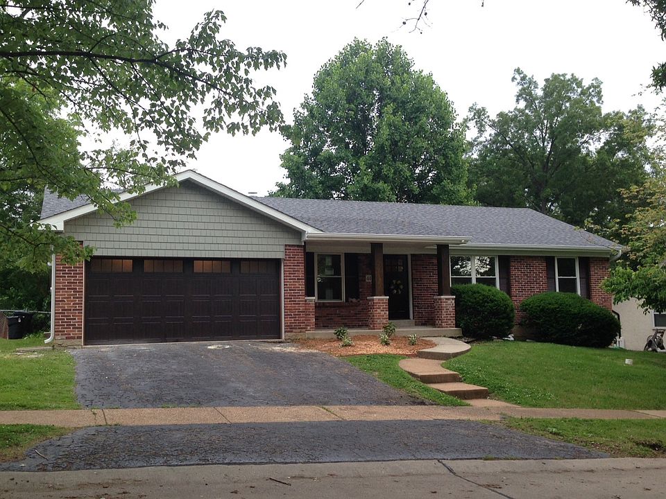 4428 Vermilion Drive