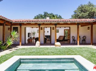 361 Riverside Rd, Oak View, CA 93022