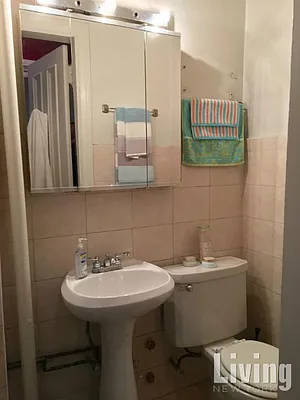 Rented by Living New York | media 33