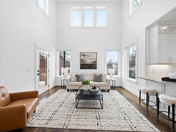 4th image of 200 Bledsoe Ave