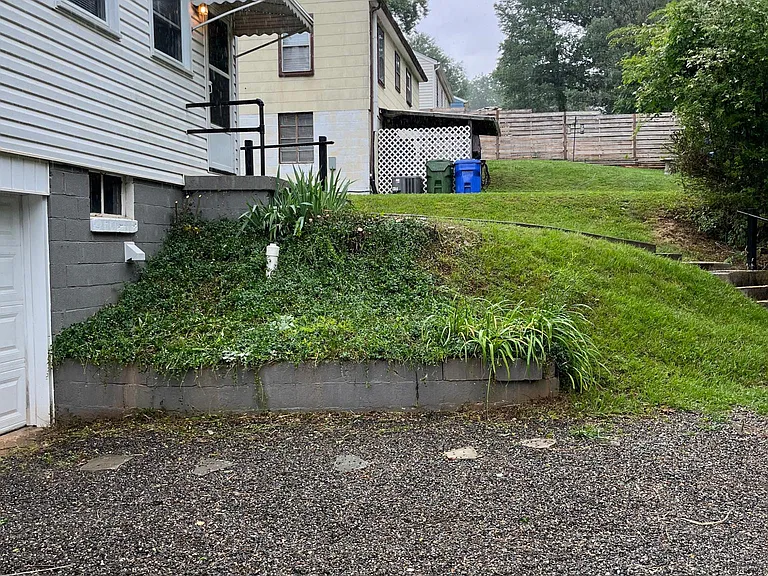 7 Robinwood Ave — Photo 4