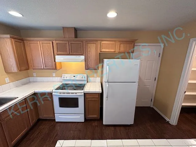 1111 SW 6th Way — Photo 7