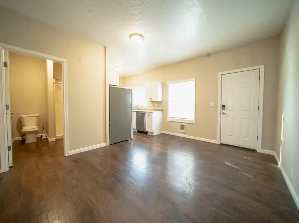 840 Jefferson Ave APT 3, Vernonia, OR 97064