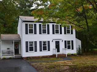 11701 Leiden Ln, Midlothian, VA 23112