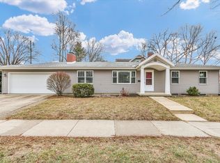 617 W John St, Champaign, IL 61820