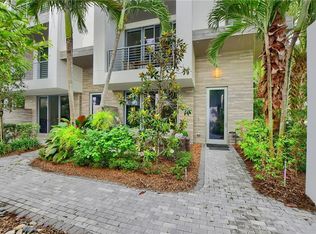 4013 NW 17th Way #4013, Boca Raton, FL 33431