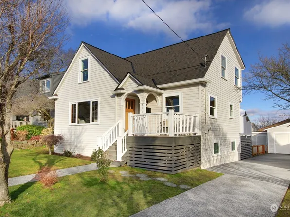 7716 10th Avenue NW, Seattle, WA 98117