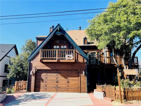 29024 Mammoth Dr, Lake Arrowhead, CA 92352