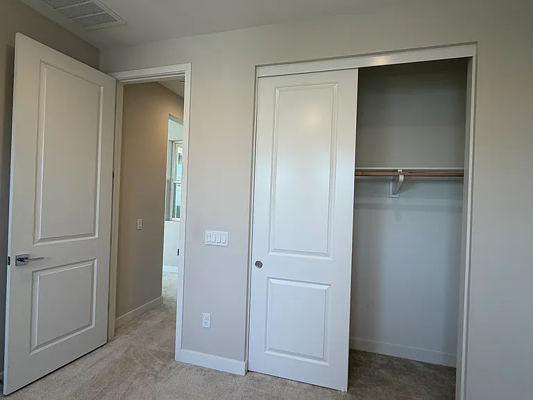 160 Tivoli Ln — Photo 24