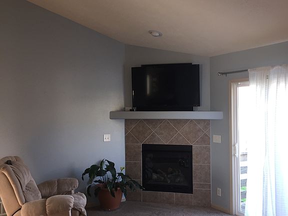 4th image of 5111 N 169 St