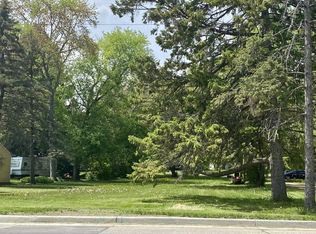 4024 Newman Rd, Racine, WI 53406