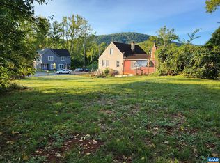 817 Nassau St, Charlottesville, VA 22902