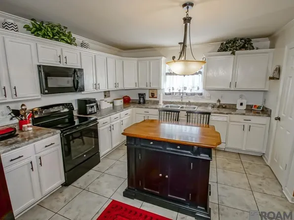 4224 Wimbish Dr, Baker, LA 70714