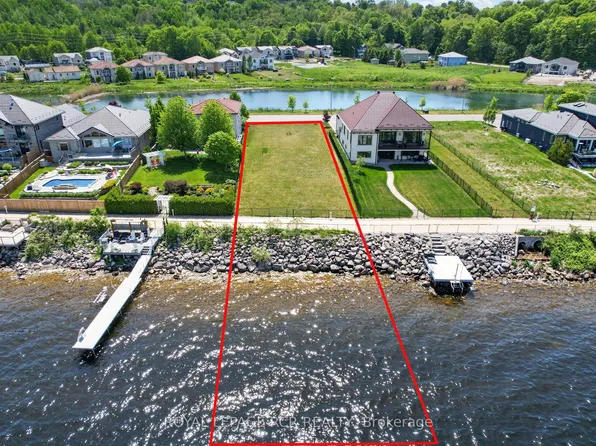 583 Aberdeen Blvd, Midland, ON L4R 5N9