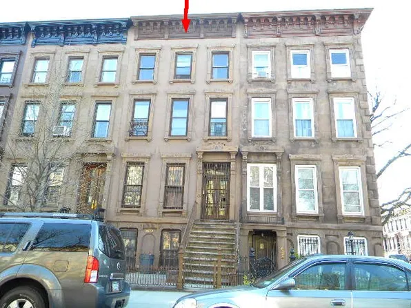 266 Stuyvesant Avenue