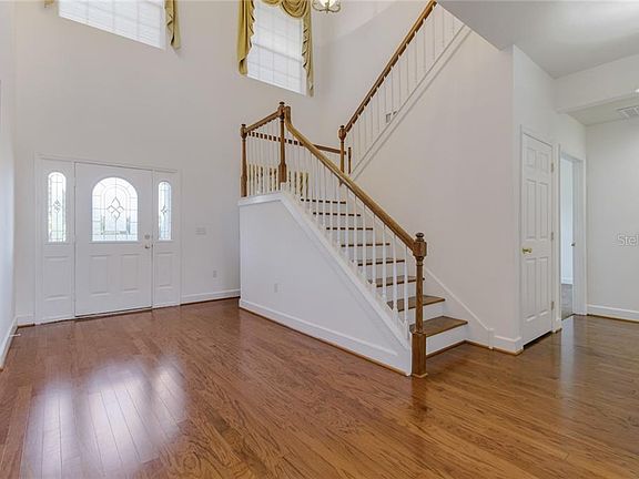 4th image of 1108 Interlochen Blvd