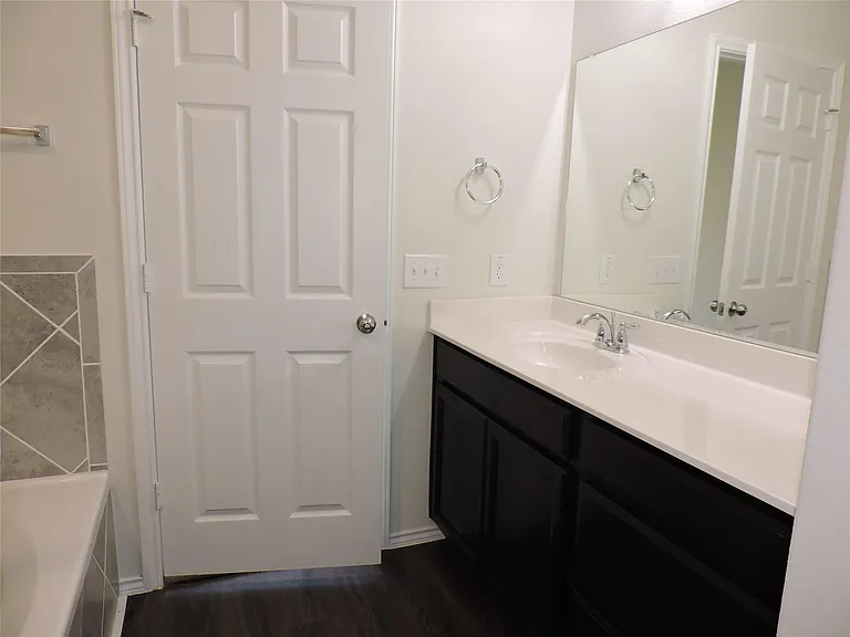 4022 Timber Sapp Dr — Photo 22