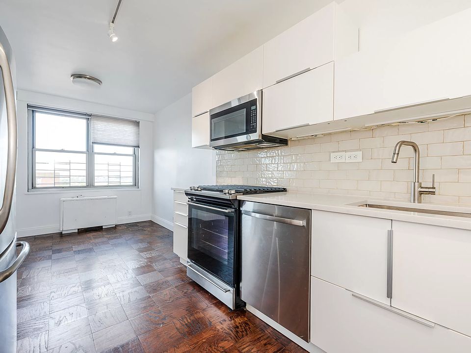 1st image of 70-25 Yellowstone Blvd #22N