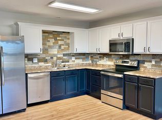 352 NE Kingwood, Waukee, IA 50263